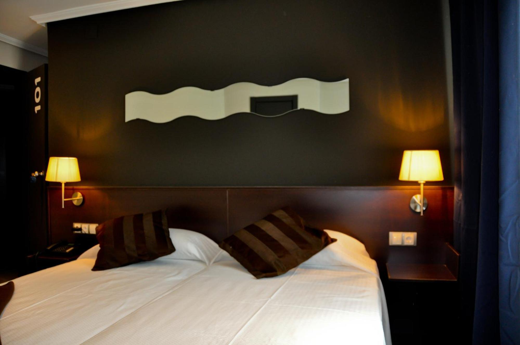 Hostal La Rotonda Orense Kültér fotó