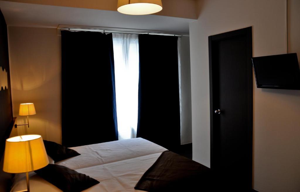 Hostal La Rotonda Orense Szoba fotó