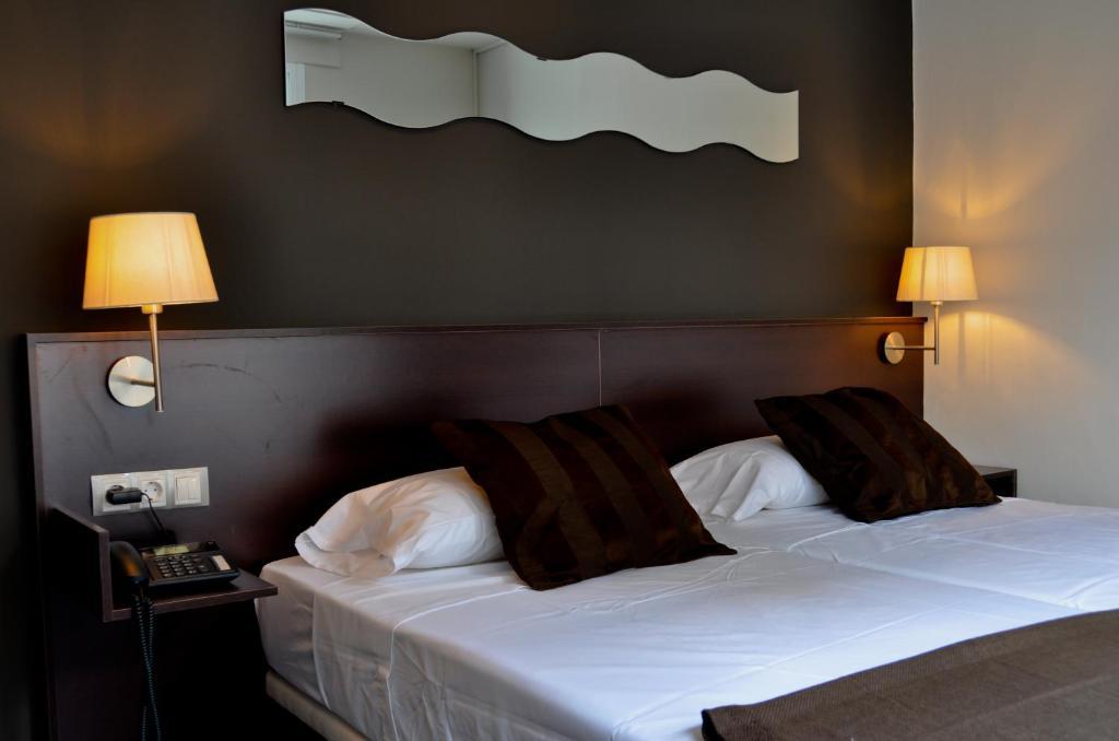 Hostal La Rotonda Orense Szoba fotó